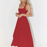 Elegantna Midi Haljina s Romantičnom Linijom